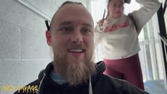 Играть Грубый межрасовый анал с азиатской GF: грязный разговор, большой член и страстный секс