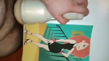 play Kim in sexy schwarzem Kleid bekommt meinen Schwanz und Sperma nach dem Pussyfuck-Tribut