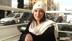 تشغيل امرأة سمراء ساخنة لينا كوكس في الثلاثي الشرج البري